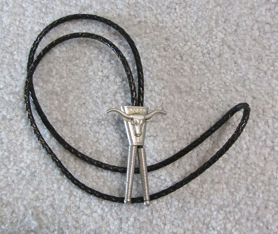 longhorn string tie.JPG