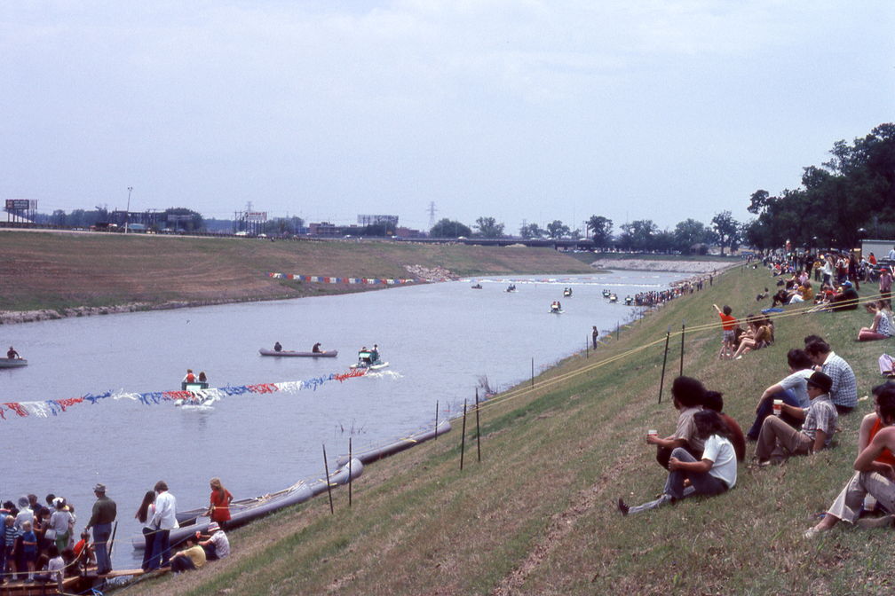 1973 Mayfest - Trinity River paddleboats